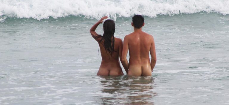 Holetes nudistas en Canarias