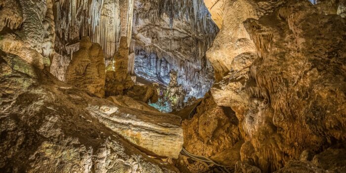 cuevas visitables en España